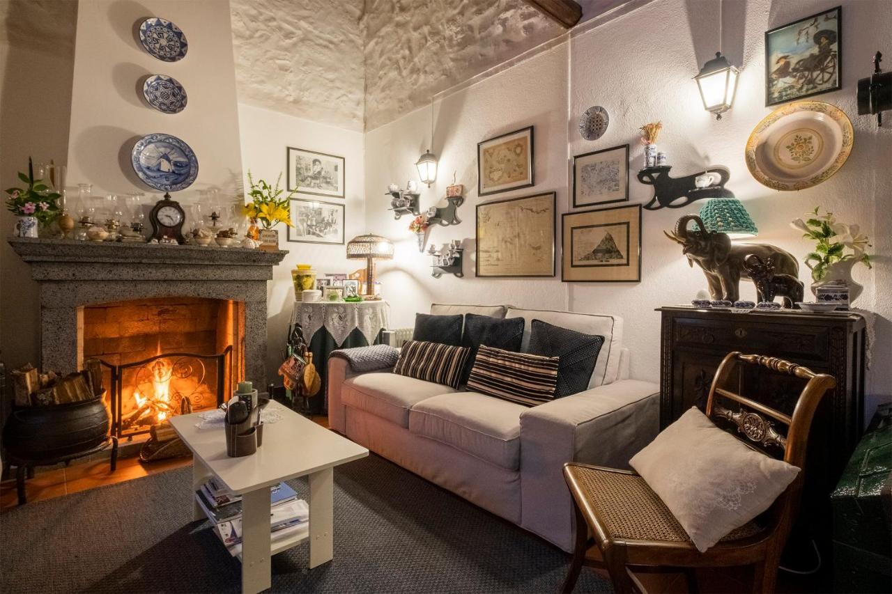Casa Tradicional Da Vila ヴィラ・フランカ・ド・カンポ エクステリア 写真
