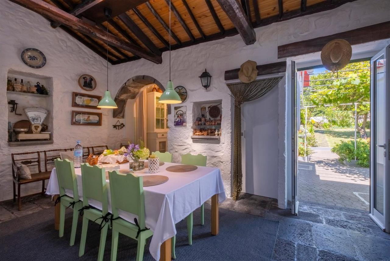 Casa Tradicional Da Vila ヴィラ・フランカ・ド・カンポ エクステリア 写真